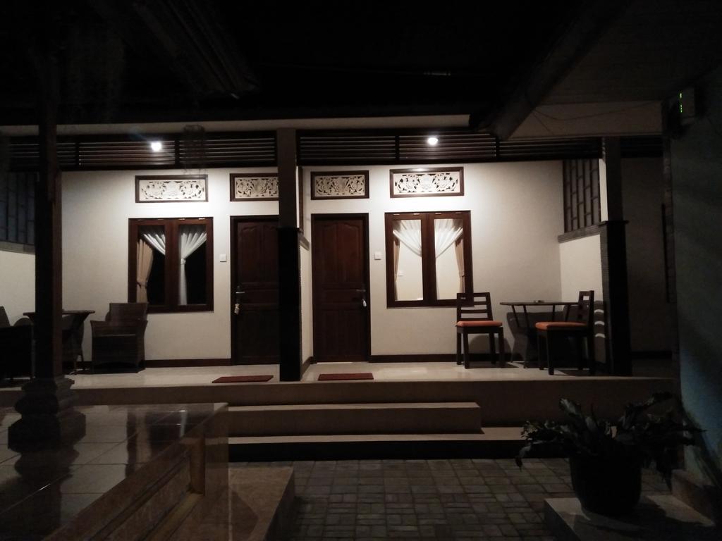 Buyan Homestay Sanur  Luaran gambar